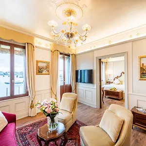 Otel Monaco & Grand Canal ****