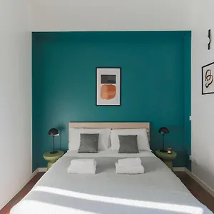 The Rent - Spacious Two Bedrooms Near Porta Romana , Milano Italia