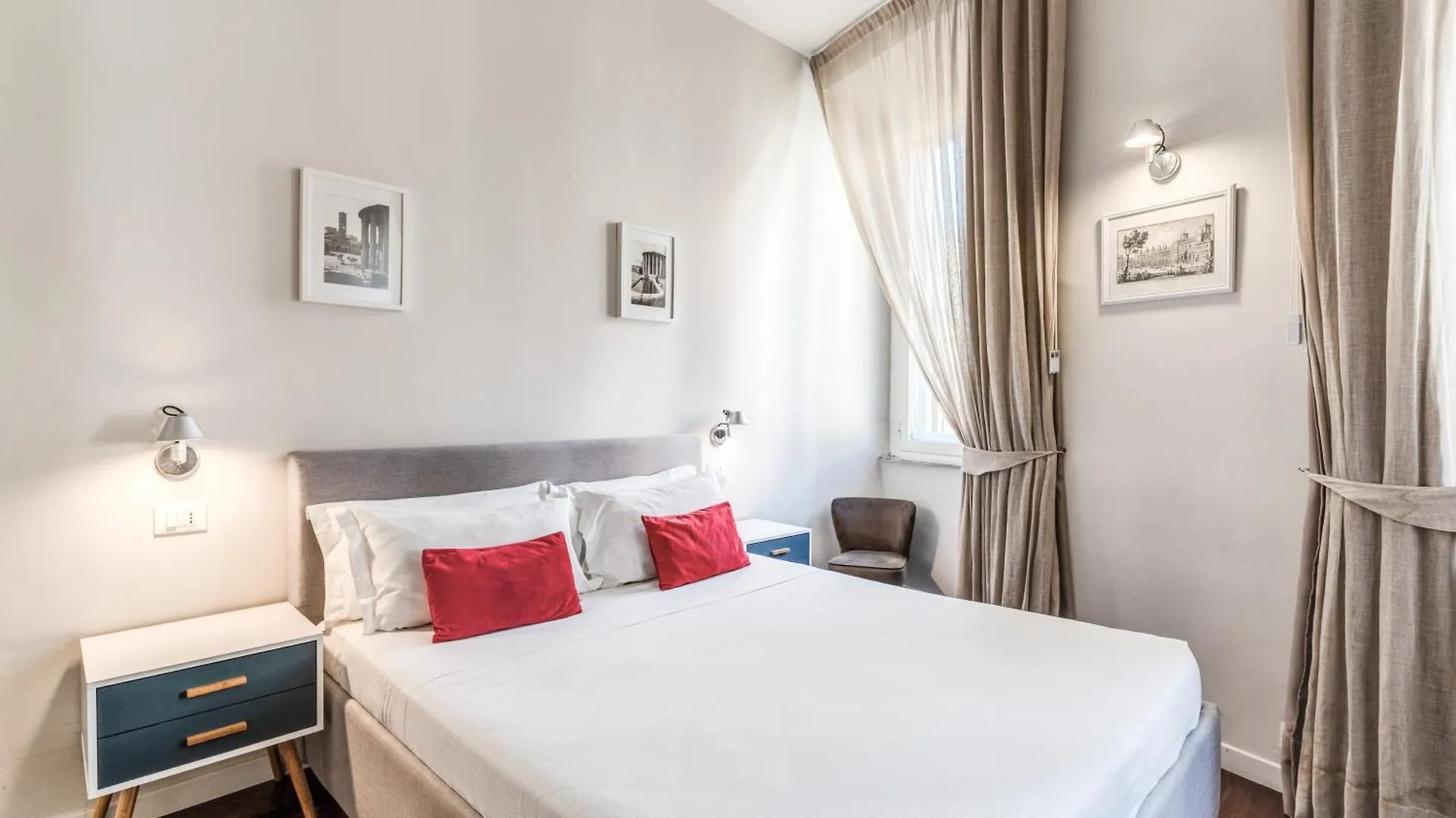 Little Queen Relais Roma Konukevi