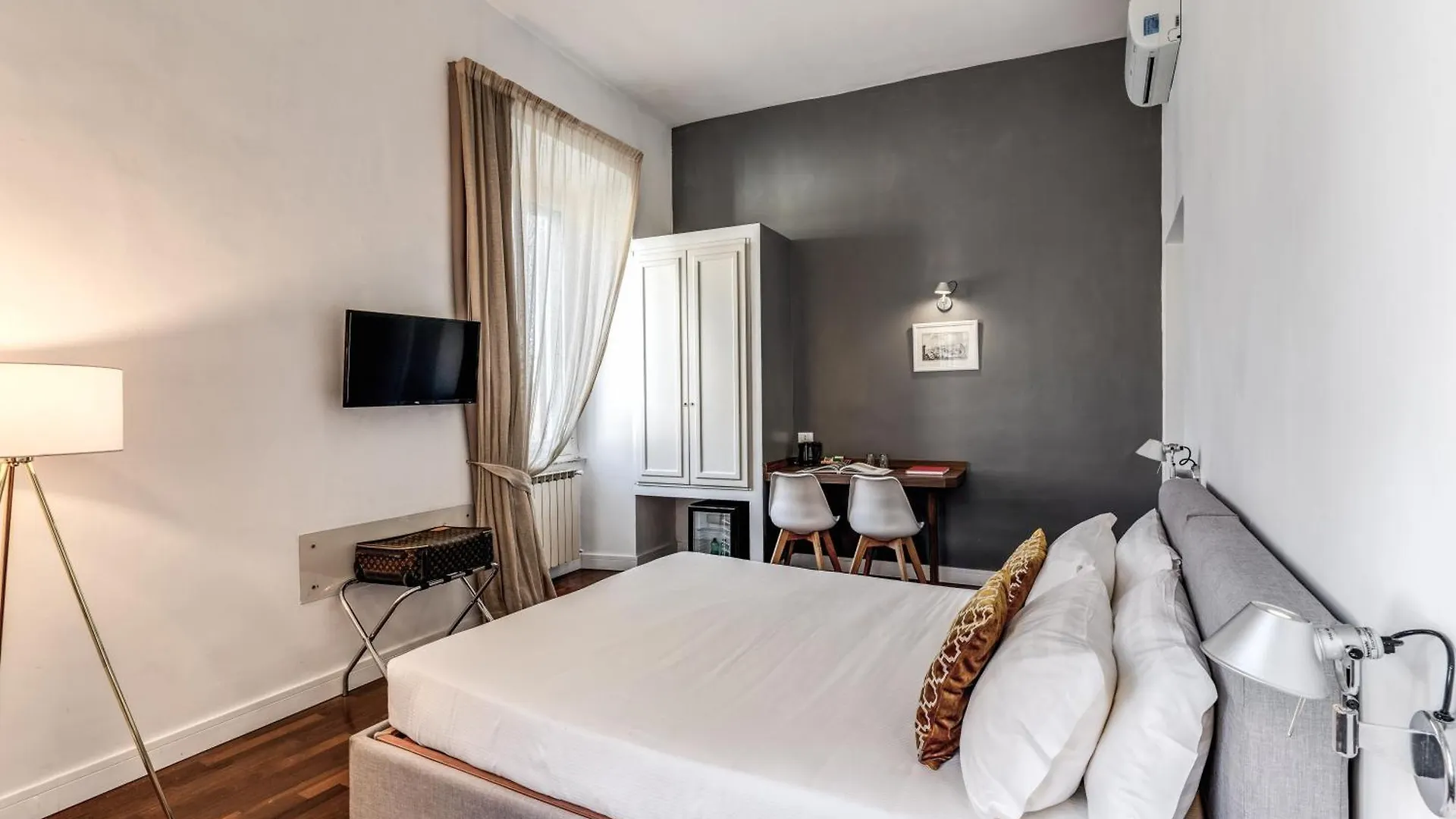 Little Queen Relais Roma İtalya